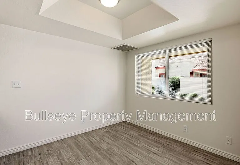633 W Southern Ave #1114 — Photo 8