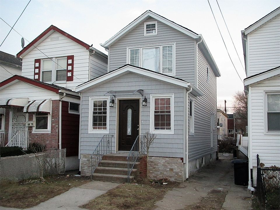 1st image of 16810 144th Ave #1