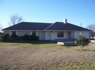 279 Ridgecrest St, Fairfield, TX 75840