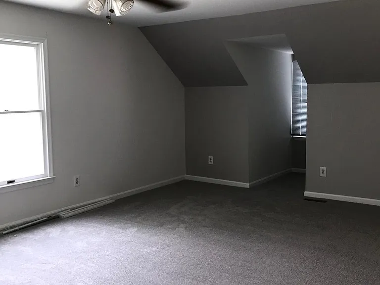 Mainsail Dr — Photo 14