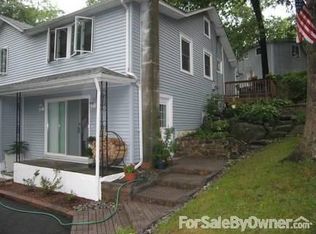 20 Cabin Spring Trl, Andover, NJ 07821