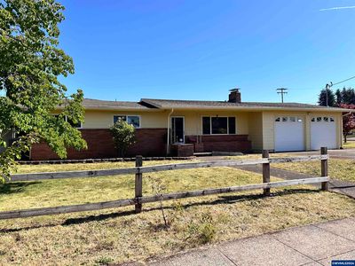 227 E Main St, Sublimity, OR, 97385