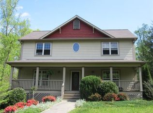 34 Sugar Hill Dr, Weaverville, NC 28787