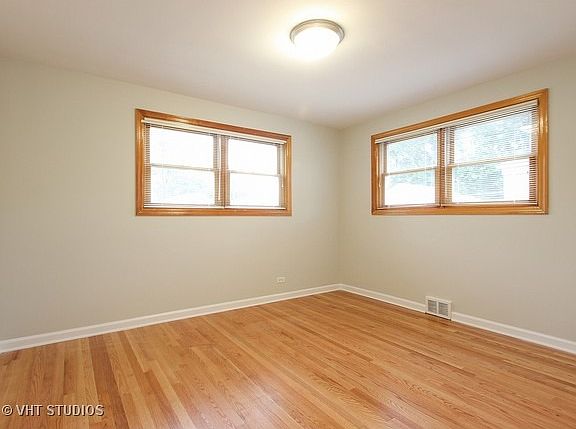 5th image of 9330 Lockwood Ave