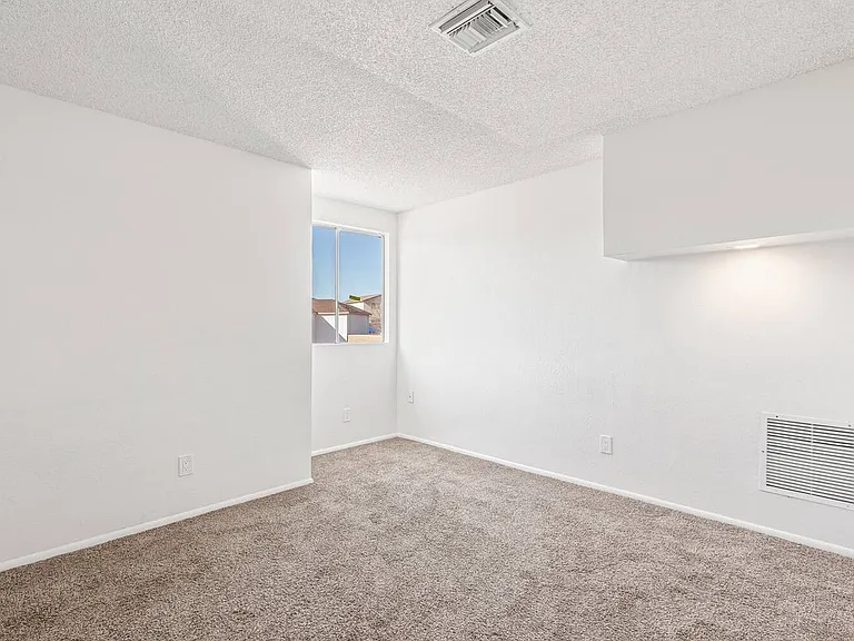 7209 S Avenida Del Nopal — Photo 18