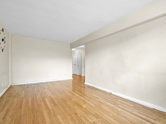 5th image of 26-21 Union St APT 4E
