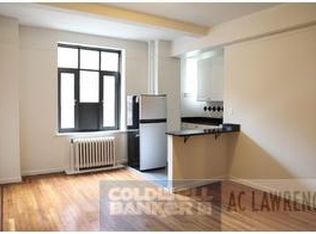 202 W 23rd St, New York, NY 10011