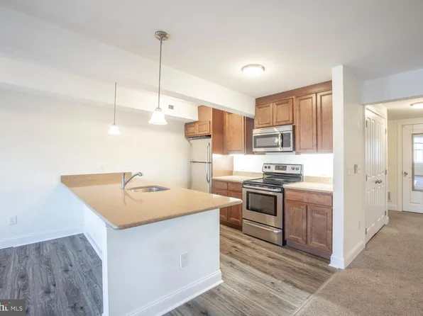 30 W State St #B, Doylestown, PA 18901