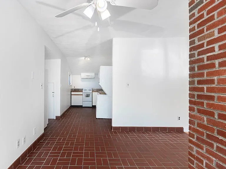 789 Shirley St #3 — Photo 12