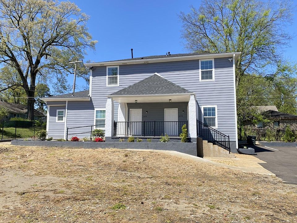 A Lovely Duplex with Large, Enclosed Lot