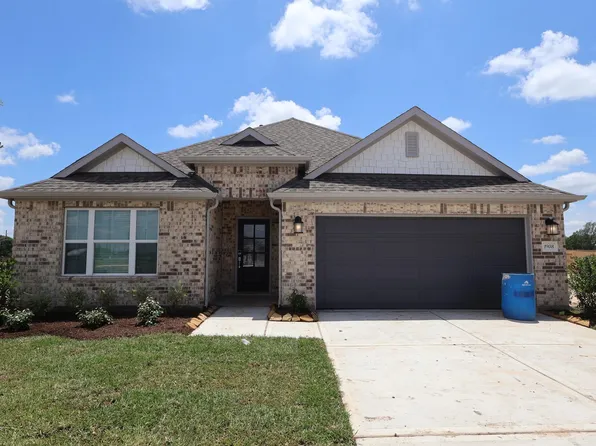 1908 Sleeping Hills Dr, Rosenberg, TX 77471