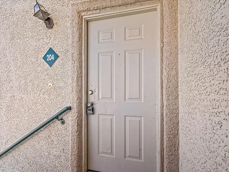 7909 Fossil Creek Ln #204 — Photo 2