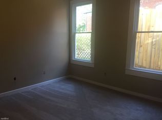 18 Lafayette St, Petersburg, VA 23803