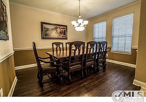 3rd image of 3020 Blue Lake Dr