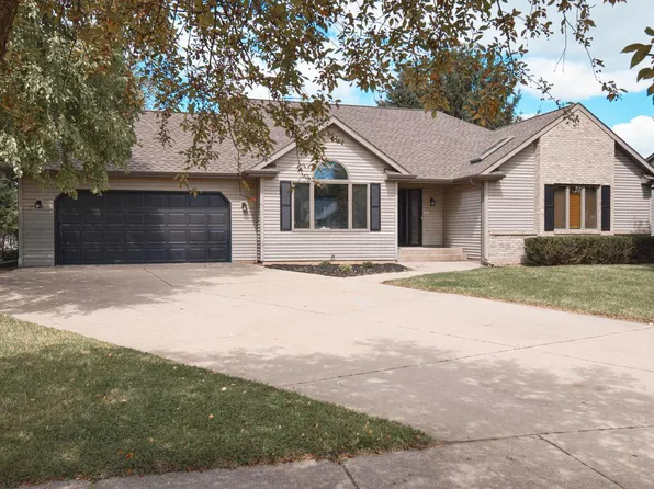1616 Turtle Mound CIRCLE, Whitewater, WI 53190