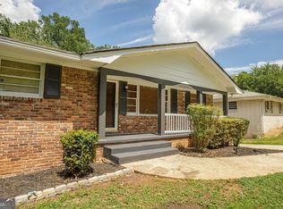 2185 Kilarney Rd, Decatur, GA 30032