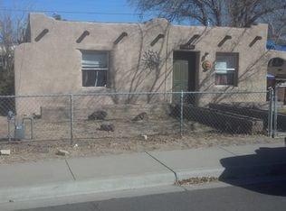 1488 N Tornillo St, Las Cruces, NM 88001