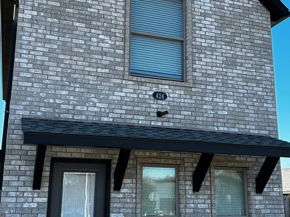 424 N F St, Rogers, AR 72756