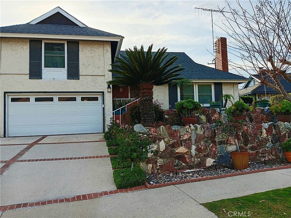 1st image of 2085 Tierra Loma Dr