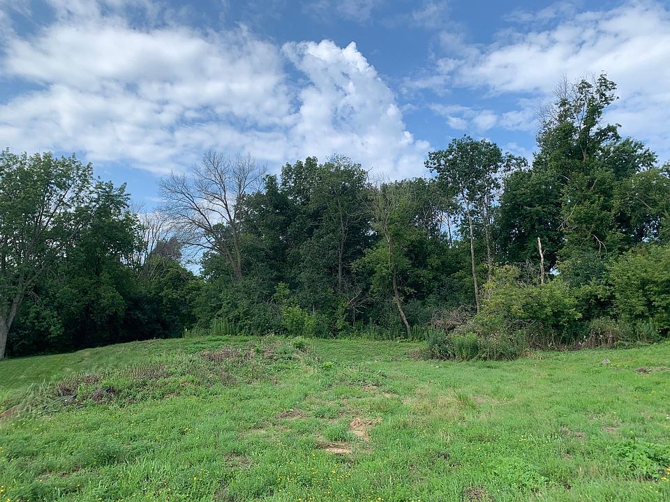 2nd image of 11700 Azure Ln