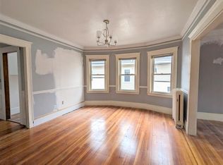 9 Trowbridge St #2, Arlington, MA 02474