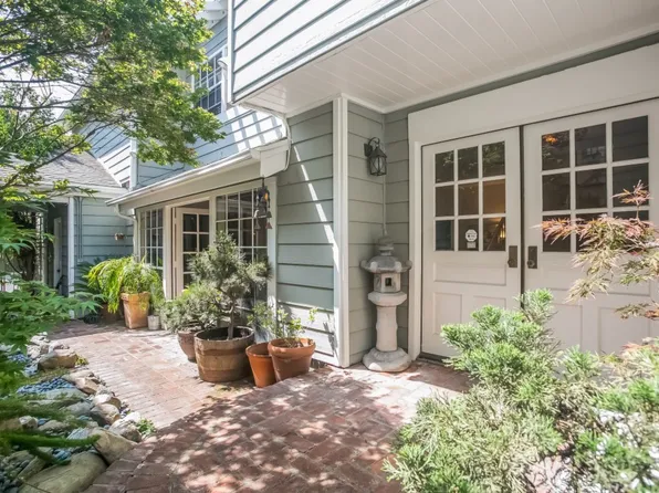 13082 Mindanao Way APT 15, Los Angeles, CA 90292