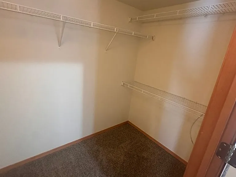 7820 Three Rivers Dr — Photo 5