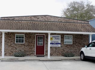 201A E 3rd St, Springfield, GA 31329