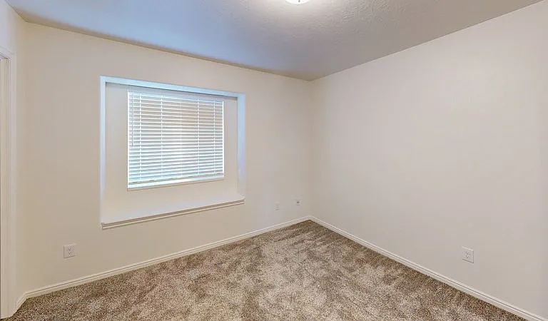 1075 W 1360 S #1075 — Photo 11