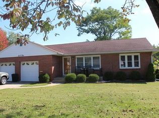 604 2nd St, Warrenton, MO 63383