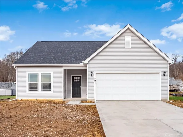 289 Hampton Trl, Springfield, OH 45502