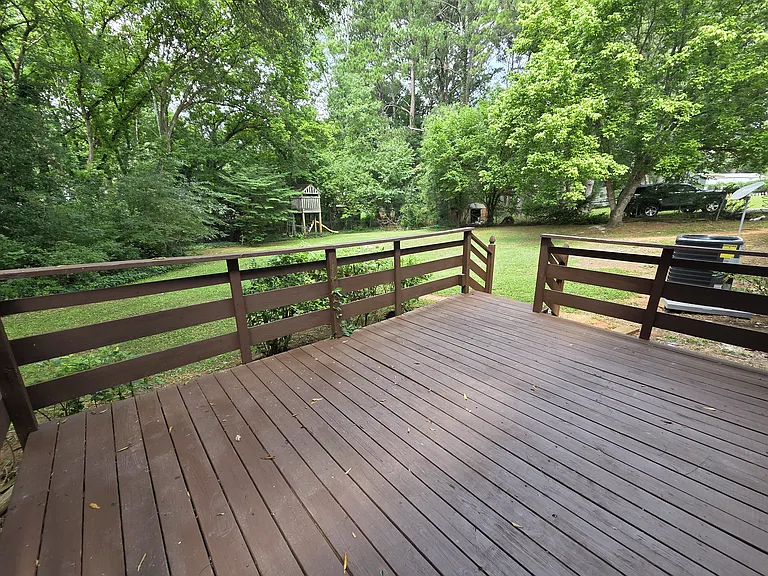 95 Ashton Ct — Photo 4