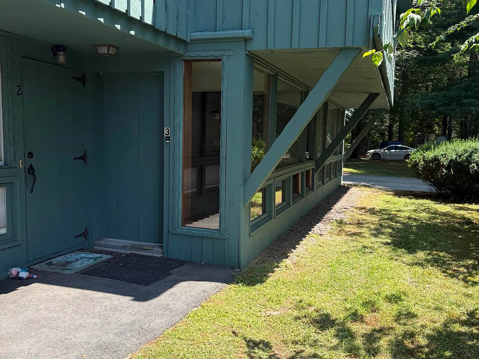 1 bed, 1.0 bath, 960 sqft, $1,950 — Photo 3