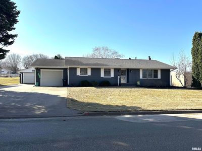 241 W School St, Preston, IA, 52069