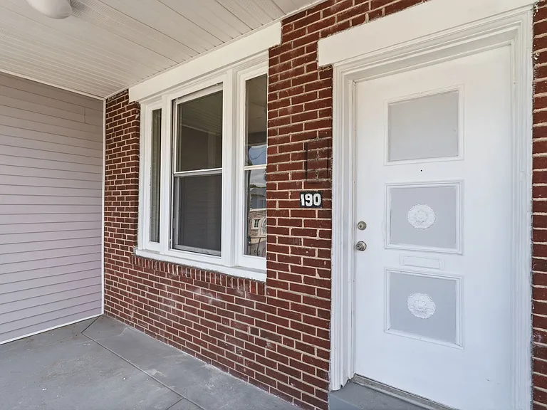 5062 Homestead St — Photo 25