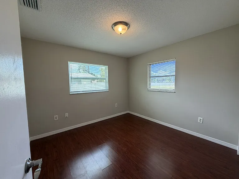 4093 Drance St — Photo 19