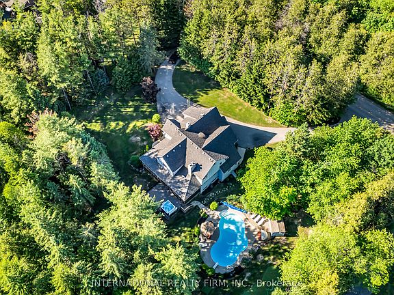 2nd image of 19748 Kennedy Rd