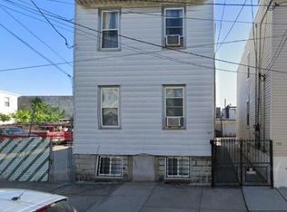197 Malvern St, Newark, NJ 07105