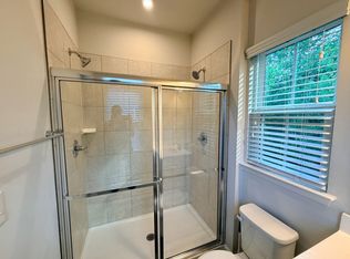 1214 Ashbury St, Charlotte, NC 28216