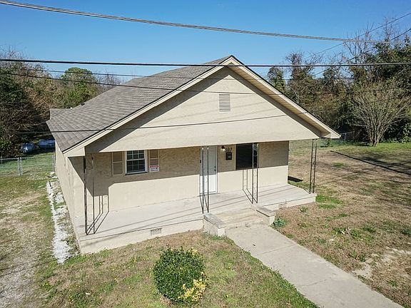 2nd image of 307 Olivia Ln
