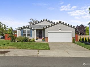 107 Roberts St NE, Orting, WA 98360