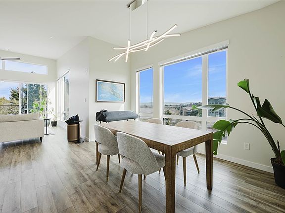 4th image of 100 Lombardy St #402