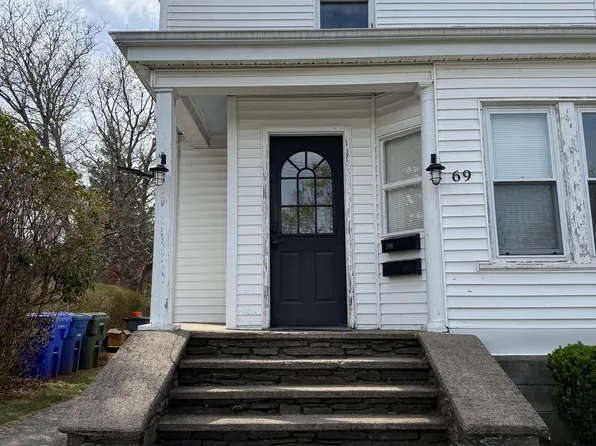 69 School St Floor 2, Westerly, RI 02891