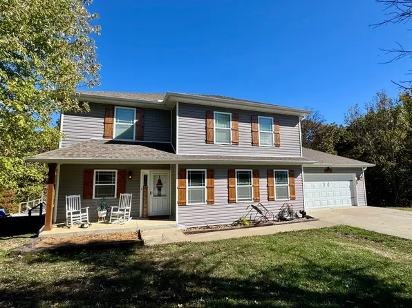 9434 N Boatman Hill Rd, Columbia, MO 65202