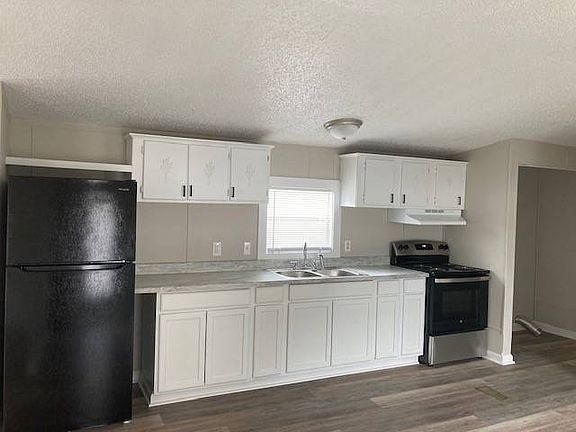 4th image of 1720 Hurricane Rd #106