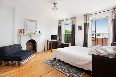 Rented by Brooklyn Real Inc