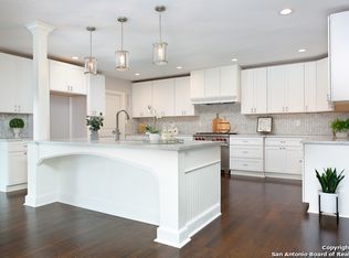 622 Terrell Rd, Terrell Hills, TX 78209