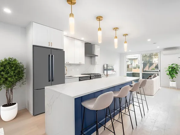 707 Humboldt St, Brooklyn, NY 11222