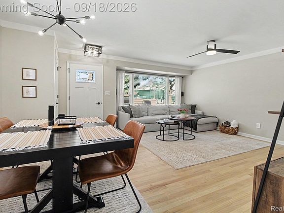 4th image of 3721 Ravena Ave