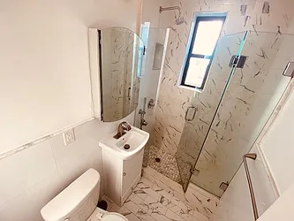 Rented by Silverstein Collection LLC 